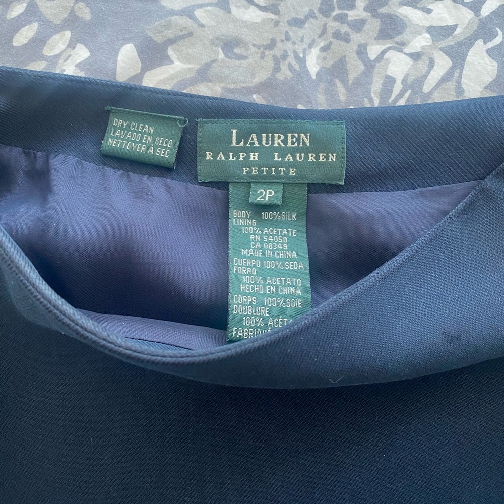 Ralph Lauren silk skirt size 2P - Picture 2 of 5